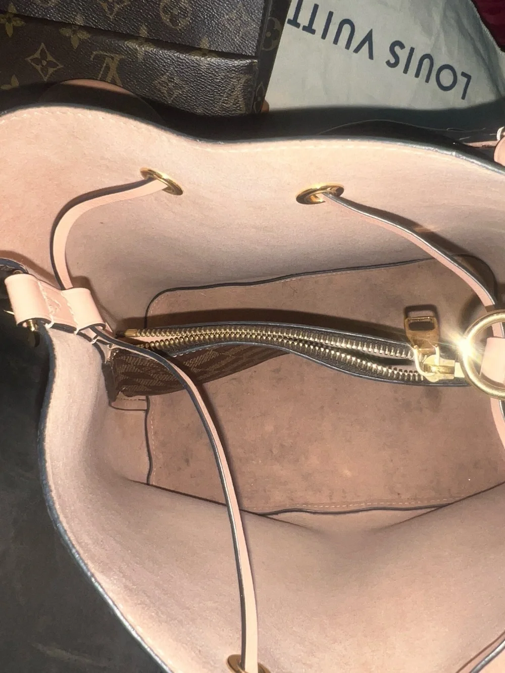 Louis Vuitton NéoNoé MM bucket bag - Pink Damier -Ebene canvas